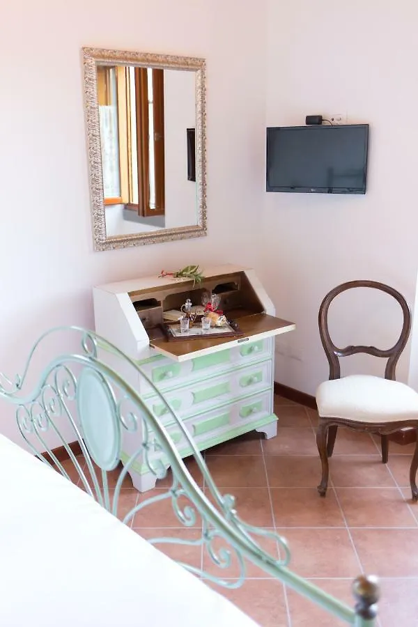 Antica Macina Toscana Bed & Breakfast Pistoia 0*,  Italy